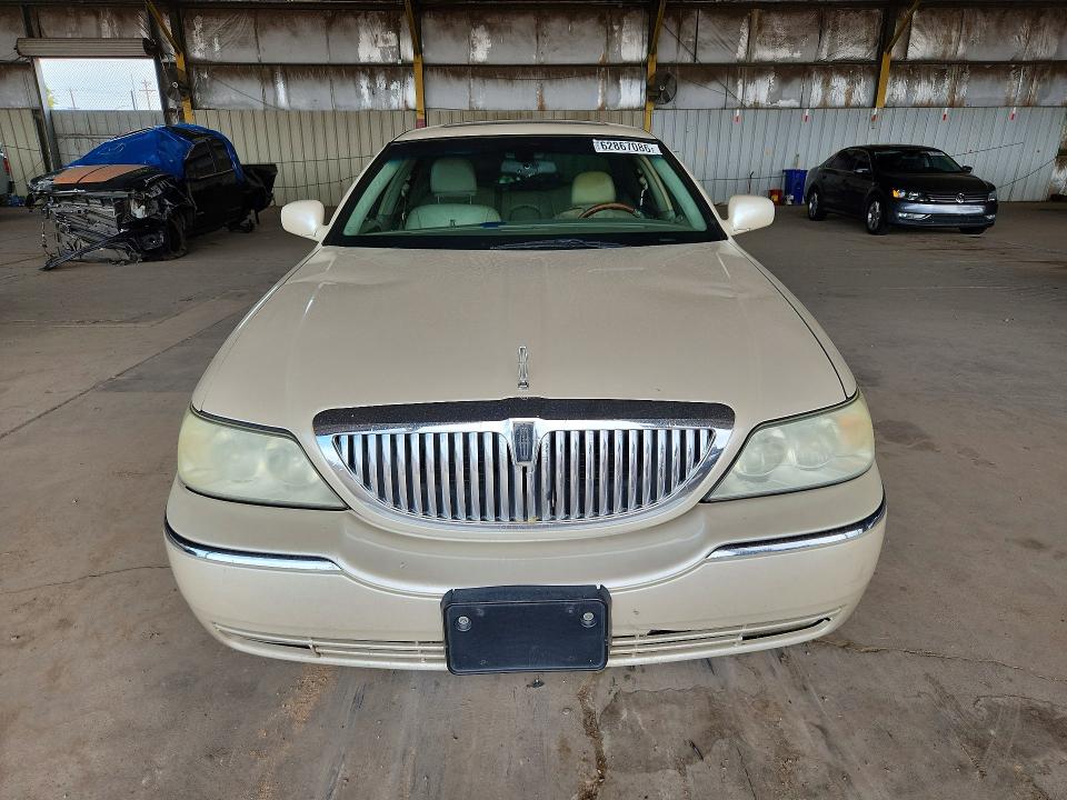Aukcja sprzedaży 2003 Lincoln Town Car, vin: 1LNHM83W23Y651217, numer aukcji: 62867086
