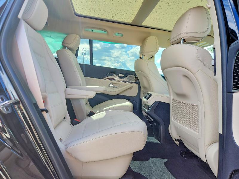 61144626 :رقم المزاد ، 4JGFF5KE6RB134104 vin ، 2024 Mercedes-benz Gls مزاد بيع