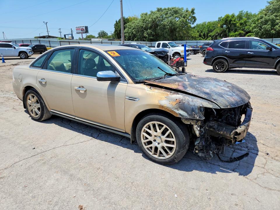 60442496 :رقم المزاد ، 1FAHP25W08G122793 vin ، 2008 Ford Taurus مزاد بيع