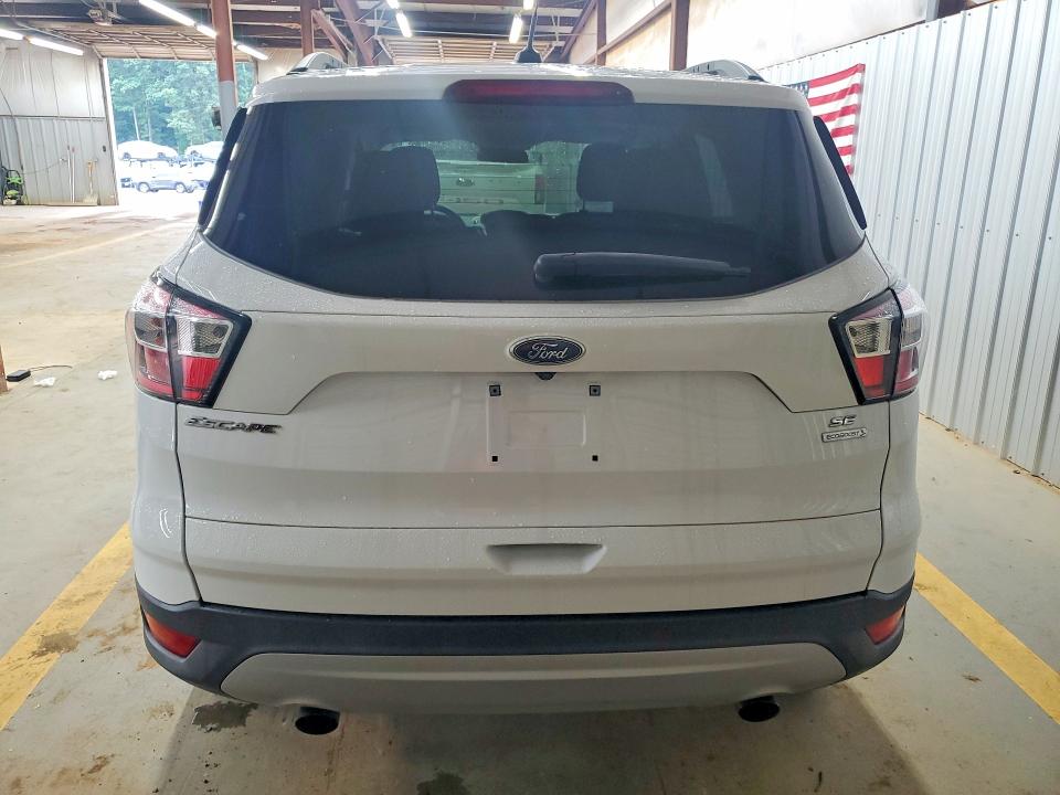 Продажа на аукционе авто 2018 Ford Escape, vin: 1FMCU0GD7JUD35966, номер лота: 62566426