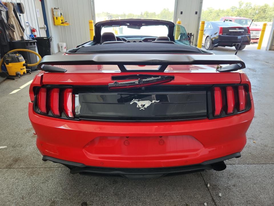 Продажа на аукционе авто 2021 Ford Mustang, vin: 1FATP8UH1M5105748, номер лота: 59644346
