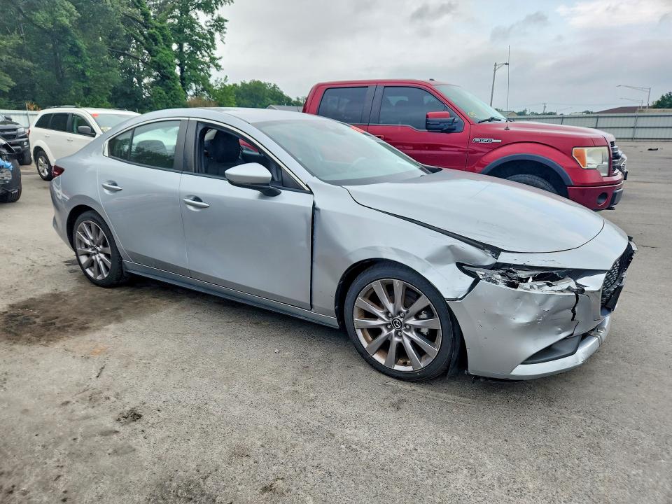 Продажа на аукционе авто 2020 Mazda 3, vin: JM1BPACL3L1165457, номер лота: 85962305