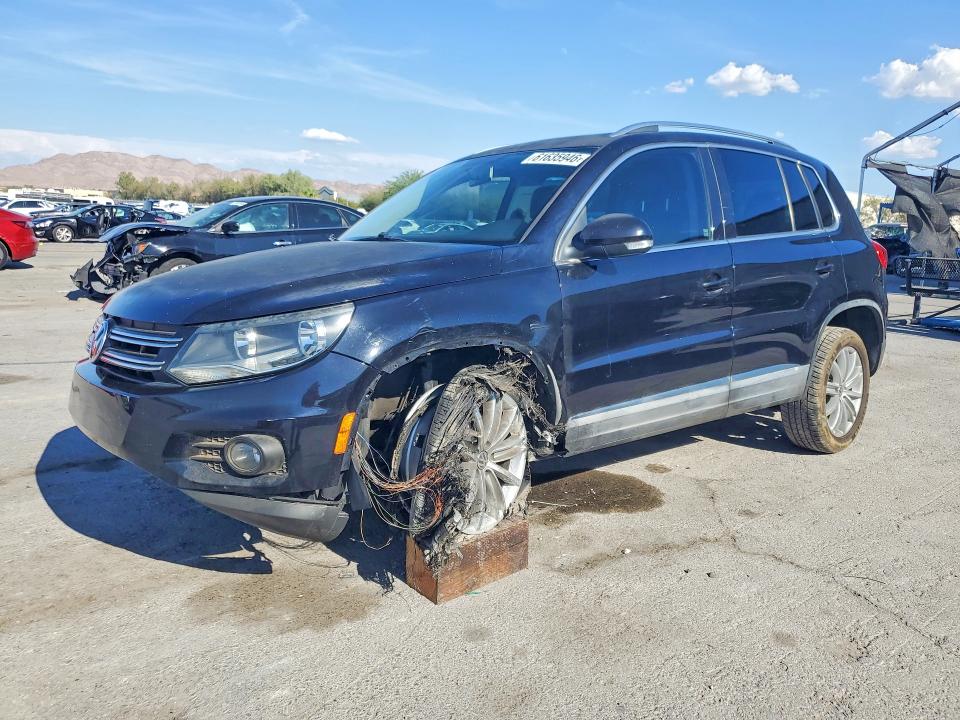 2013 Volkswagen Tiguan მანქანა იყიდება აუქციონზე, vin: WVGAV3AX6DW598659, აუქციონის ნომერი: 61635946