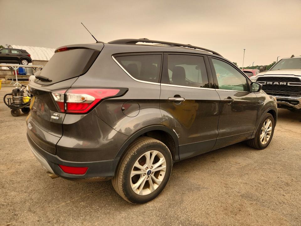 Aukcja sprzedaży 2018 Ford Escape, vin: 1FMCU9GD0JUC98408, numer aukcji: 61473526