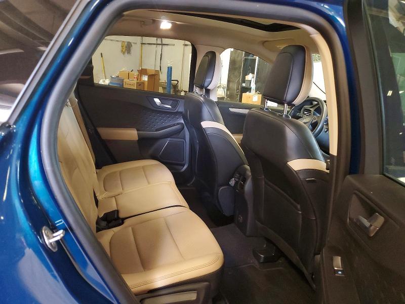 Продажа на аукционе авто 2020 Ford Escape, vin: 1FMCU0H6XLUA74335, номер лота: 62003896