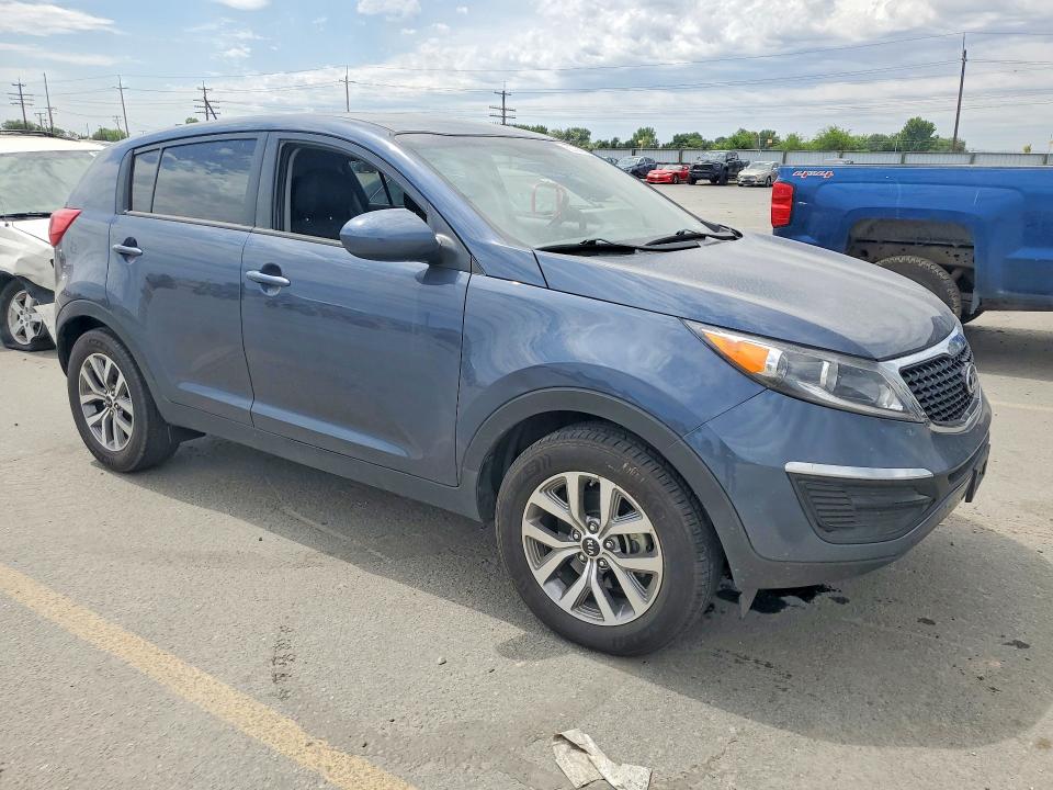 60794826 :رقم المزاد ، KNDPB3AC2F7730088 vin ، 2015 Kia Sportage مزاد بيع