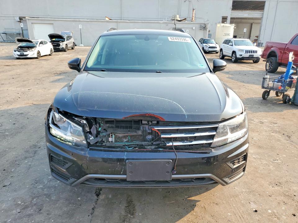 Продажа на аукционе авто 2020 Volkswagen Tiguan, vin: 3VV2B7AX2LM154011, номер лота: 62493596