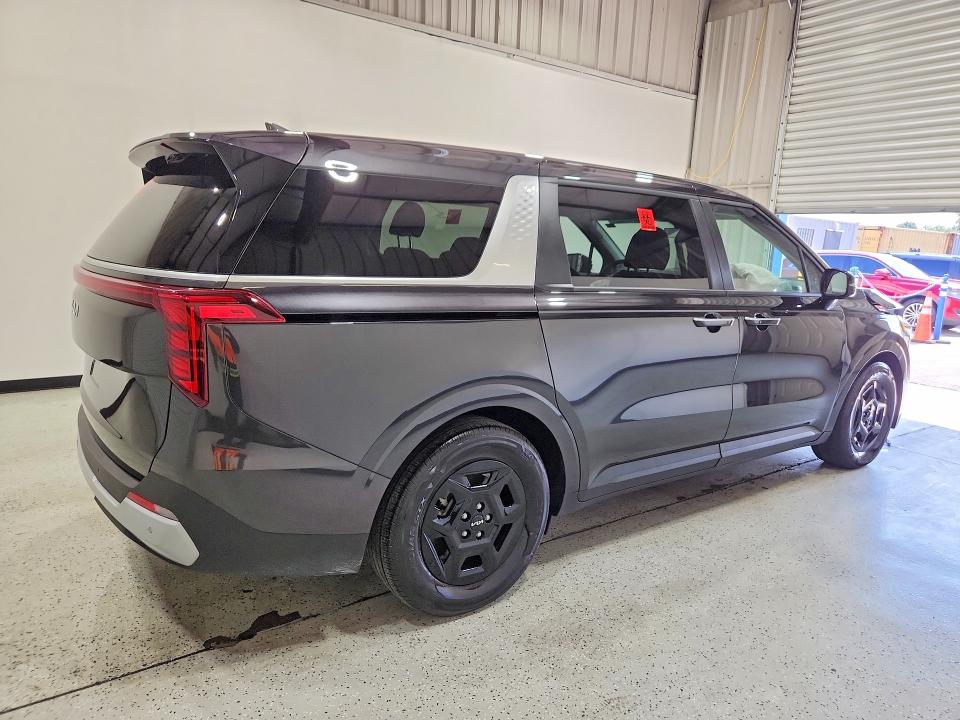 Продаж на аукціоні авто 2026 Kia Carnival, vin: KNDNB5K3XT6593033, номер лоту: 61686066