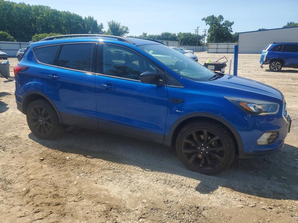 2019 Ford Escape მანქანა იყიდება აუქციონზე, vin: 1FMCU9GD6KUC47125, აუქციონის ნომერი: 62494876