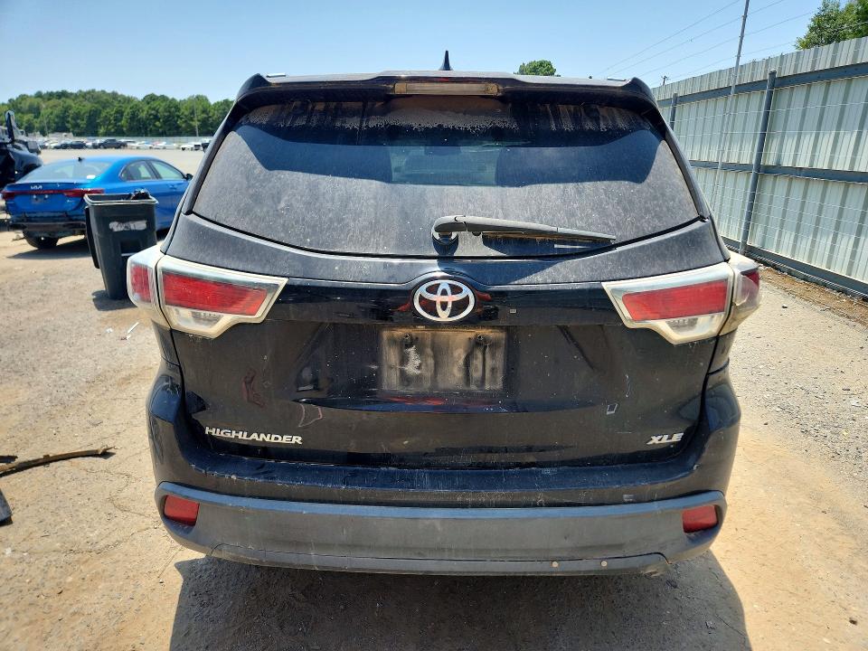 63186086 :رقم المزاد ، 5TDKKRFH0FS089658 vin ، 2015 Toyota Highlander مزاد بيع