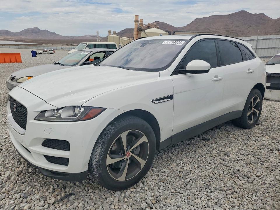 60824696 :رقم المزاد ، SADCJ2BN5HA494770 vin ، 2017 Jaguar F-pace مزاد بيع
