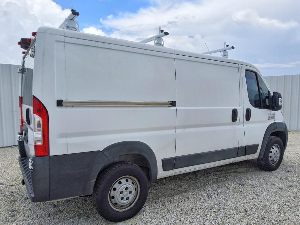 60984296 :رقم المزاد ، 3C6TRVAG2KE518656 vin ، 2019 Ram Promaster 1500 مزاد بيع