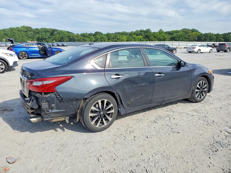 Aukcja sprzedaży 2018 Nissan Altima, vin: 1N4AL3AP9JC235639, numer aukcji: 62171066