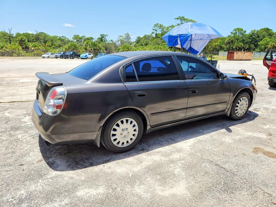 61188556 :رقم المزاد ، 1N4AL11D85C205449 vin ، 2005 Nissan Altima مزاد بيع