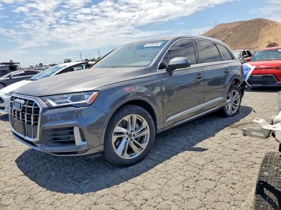 2021 Audi Q7 მანქანა იყიდება აუქციონზე, vin: WA1AXAF73MD015417, აუქციონის ნომერი: 62106726