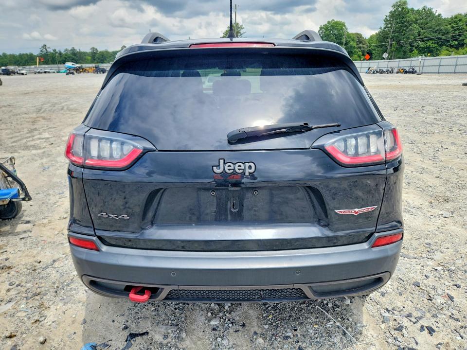 61060116 :رقم المزاد ، 1C4PJMBX0KD288532 vin ، 2019 Jeep Cherokee مزاد بيع