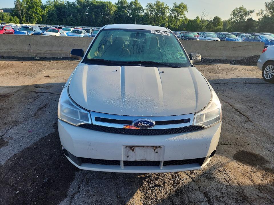 62095606 :رقم المزاد ، 1FAHP35N19W162854 vin ، 2009 Ford Focus مزاد بيع