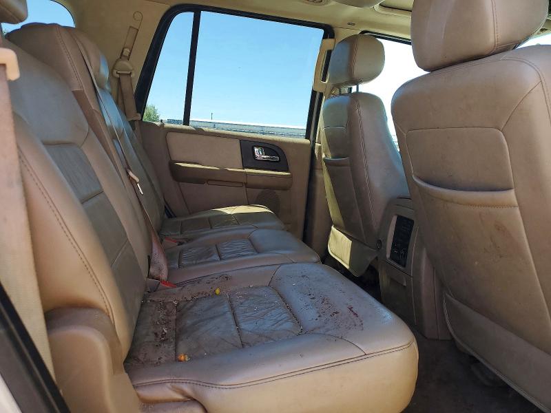 2005 Ford Expedition მანქანა იყიდება აუქციონზე, vin: 1FMFU20595LB03358, აუქციონის ნომერი: 61374246