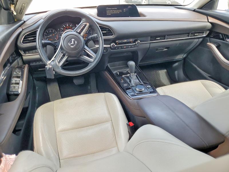 60770266 :رقم المزاد ، 3MVDMAEM5LM100389 vin ، 2020 Mazda Cx-30 مزاد بيع