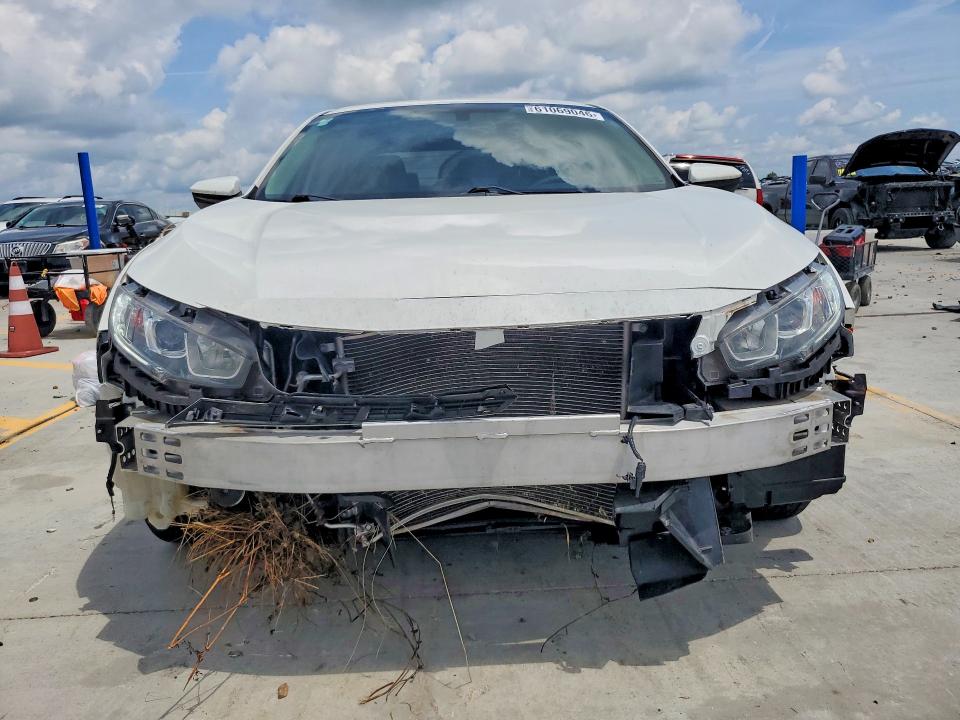 2018 Honda Civic მანქანა იყიდება აუქციონზე, vin: 19XFC2F57JE209714, აუქციონის ნომერი: 61069046