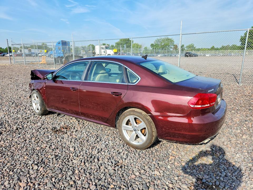 59295646 :رقم المزاد ، 1VWBP7A38CC099396 vin ، 2012 Volkswagen Passat مزاد بيع