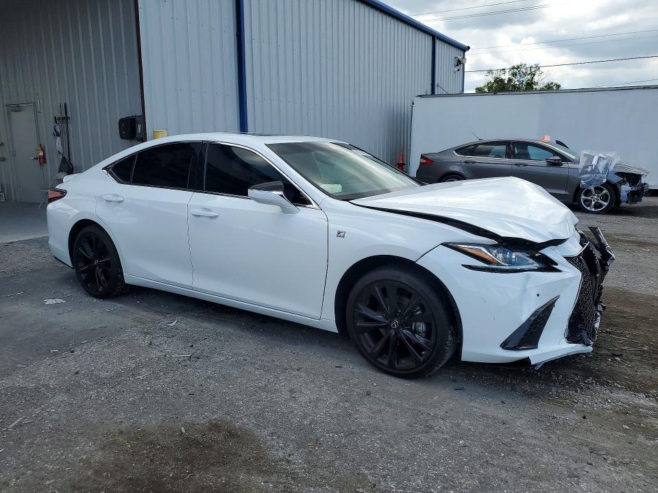 60233676 :رقم المزاد ، 58AJZ1B16RU172811 vin ، 2024 Lexus Es مزاد بيع