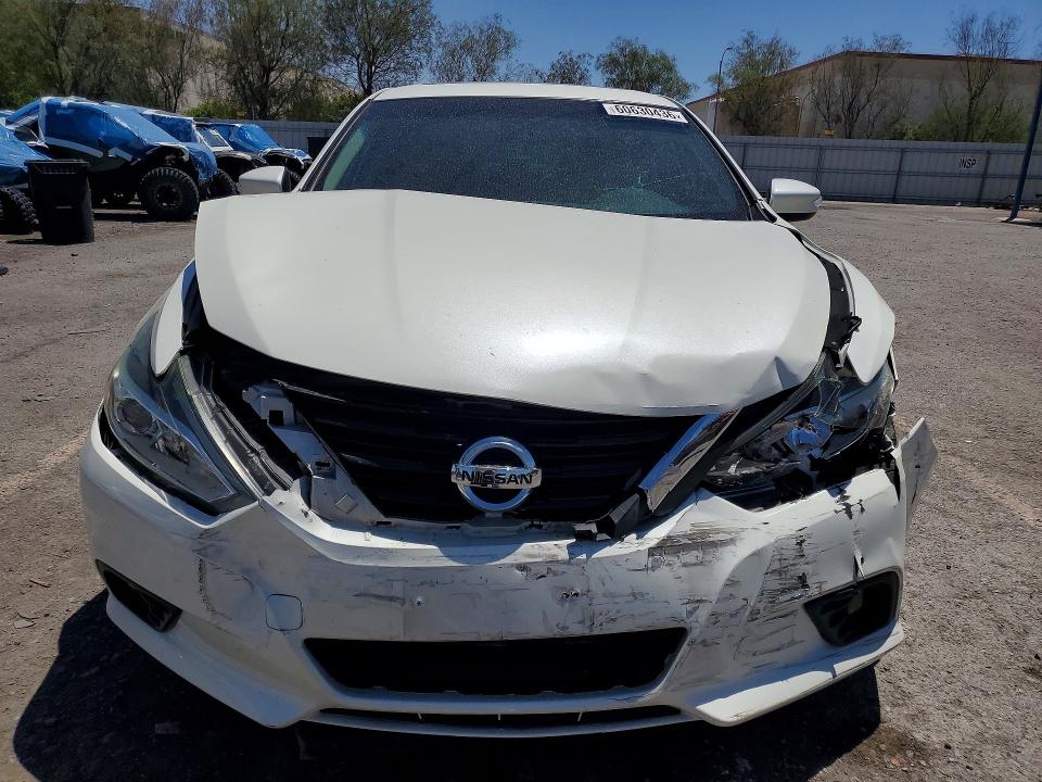 Продажа на аукционе авто 2017 Nissan Altima, vin: 1N4AL3AP3HC248137, номер лота: 60630436
