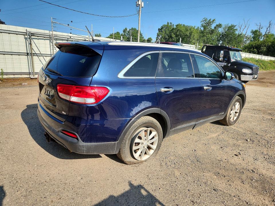 2018 Kia Sorento მანქანა იყიდება აუქციონზე, vin: 5XYPGDA50JG399404, აუქციონის ნომერი: 59724656