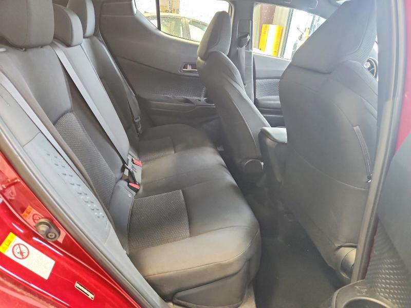 Продаж на аукціоні авто 2018 Toyota C-hr, vin: NMTKHMBX3JR008111, номер лоту: 61022546
