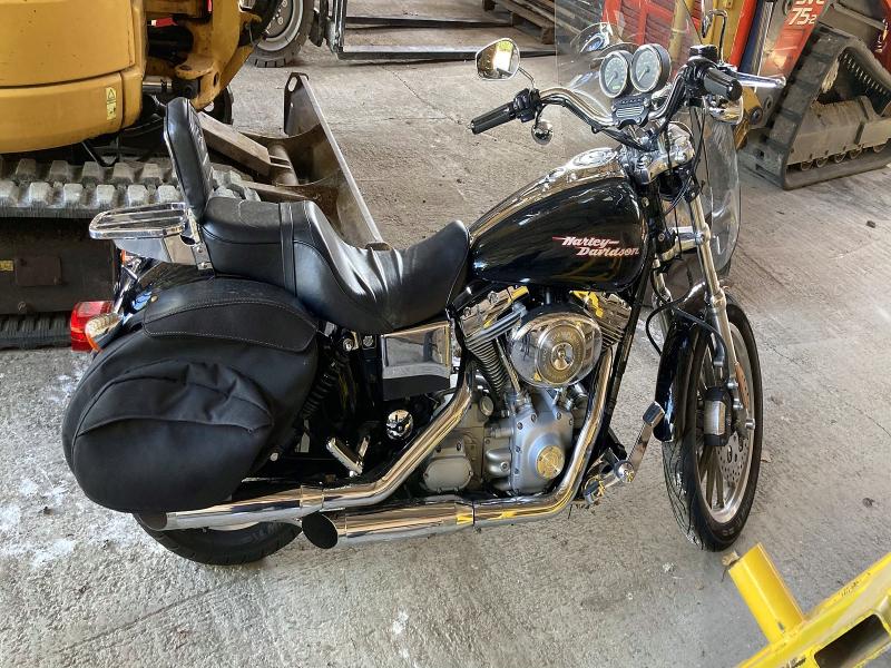 60147056 :رقم المزاد ، 1HD1GMW1X5K315311 vin ، 2005 Harley-davidson Fxdi مزاد بيع