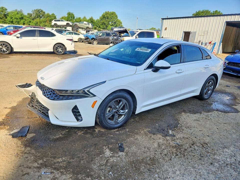 2022 Kia K5 მანქანა იყიდება აუქციონზე, vin: 5XXG14J26NG117266, აუქციონის ნომერი: 62988986