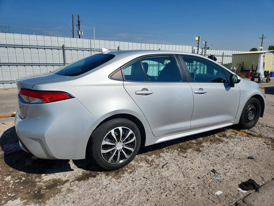 61933756 :رقم المزاد ، 5YFEPMAEXMP191134 vin ، 2021 Toyota Corolla مزاد بيع