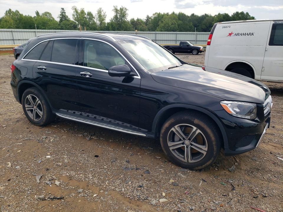 62021106 :رقم المزاد ، WDC0G4KB3GF077271 vin ، 2016 Mercedes-benz Glc مزاد بيع