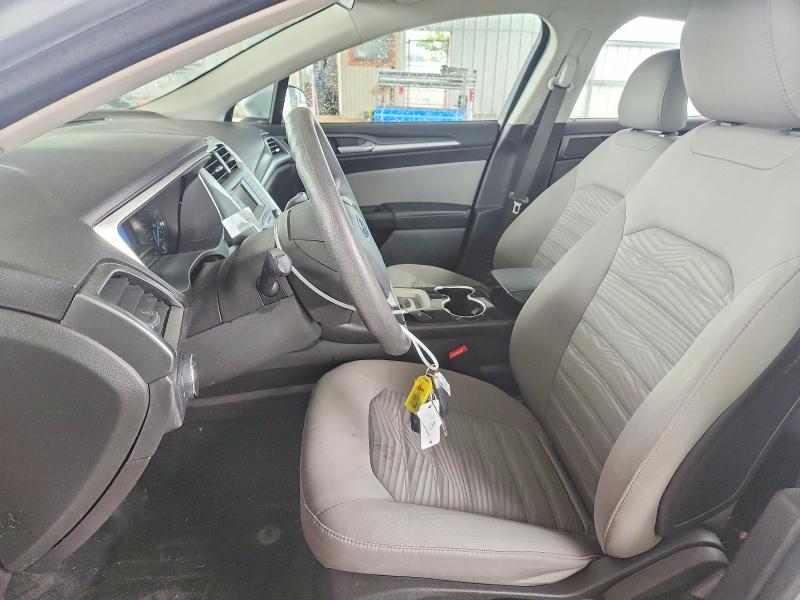61763526 :رقم المزاد ، 3FA6P0G72GR380001 vin ، 2016 Ford Fusion مزاد بيع