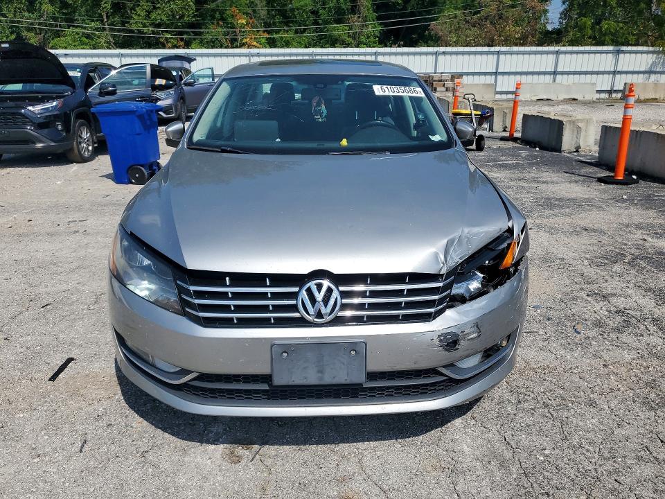 2014 Volkswagen Passat მანქანა იყიდება აუქციონზე, vin: 1VWBN7A39EC004157, აუქციონის ნომერი: 61035686