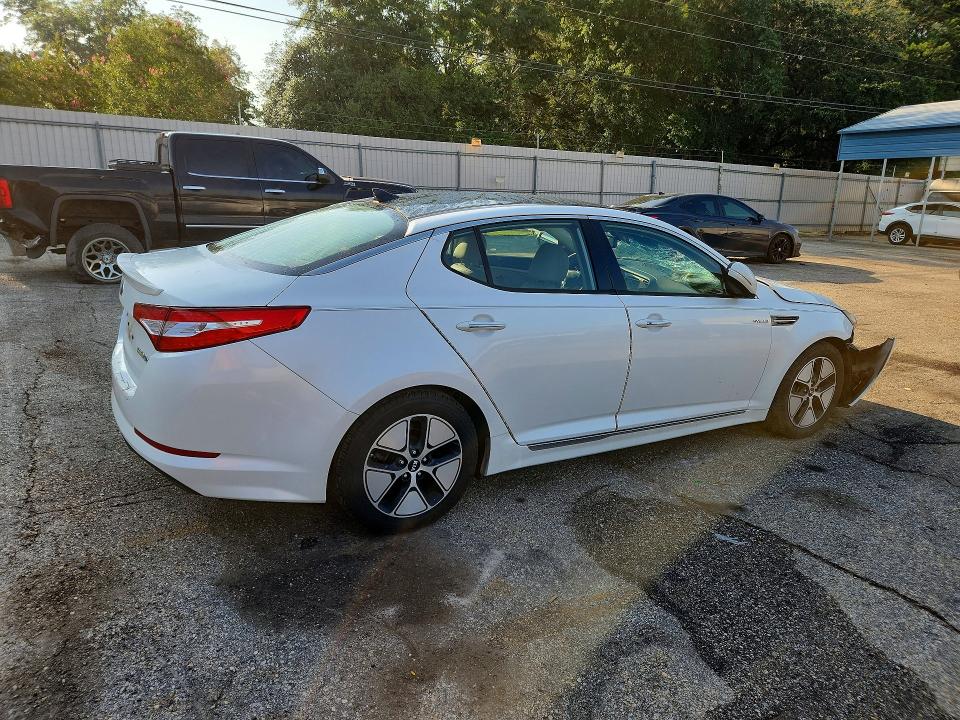 2013 Kia Optima მანქანა იყიდება აუქციონზე, vin: KNAGM4AD2D5041974, აუქციონის ნომერი: 57973836