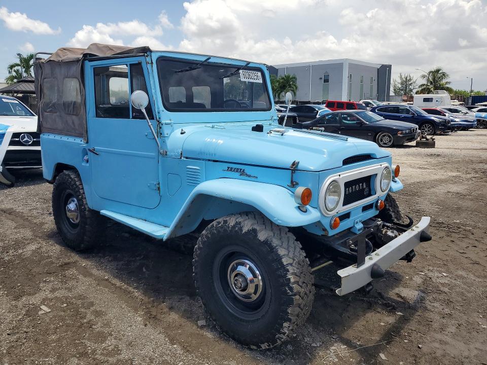 60362256 :رقم المزاد ، FJ4086969 vin ، 1967 Toyota Land Cruiser مزاد بيع