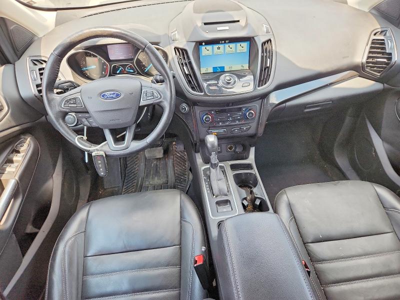 Продажа на аукционе авто 2017 Ford Escape, vin: 1FMCU0JD0HUC85141, номер лота: 61311296
