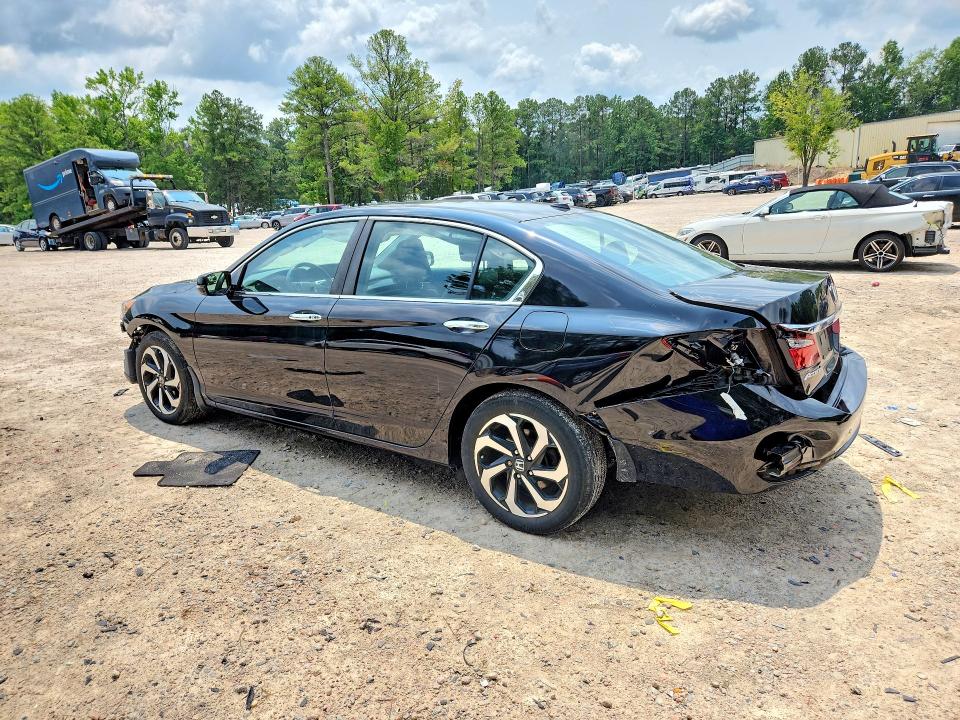 Aukcja sprzedaży 2017 Honda Accord, vin: 1HGCR2F88HA054584, numer aukcji: 62607096