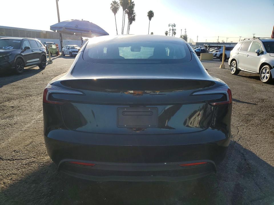 2026 Tesla Model 3 მანქანა იყიდება აუქციონზე, vin: 5YJ3E1EAXTF160317, აუქციონის ნომერი: 61057116