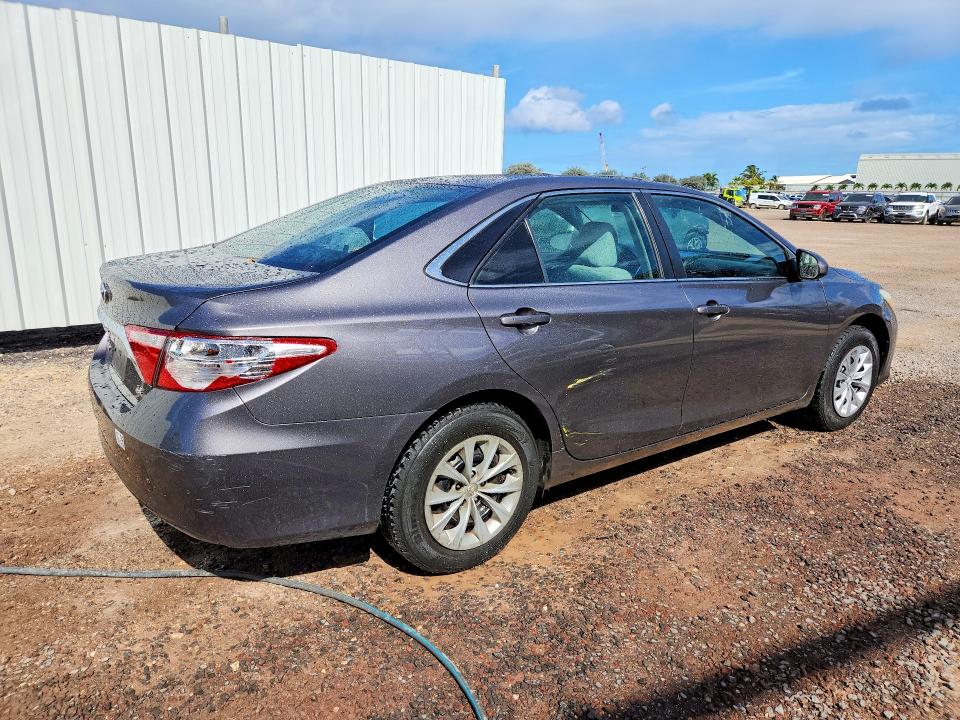 59221926 :رقم المزاد ، 4T1BF1FK2GU169084 vin ، 2016 Toyota Camry مزاد بيع