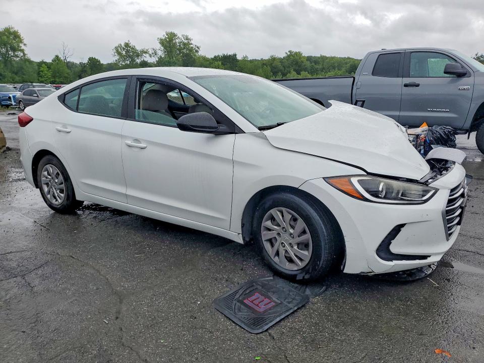 62225366 :رقم المزاد ، 5NPD74LF6HH087860 vin ، 2017 Hyundai Elantra مزاد بيع