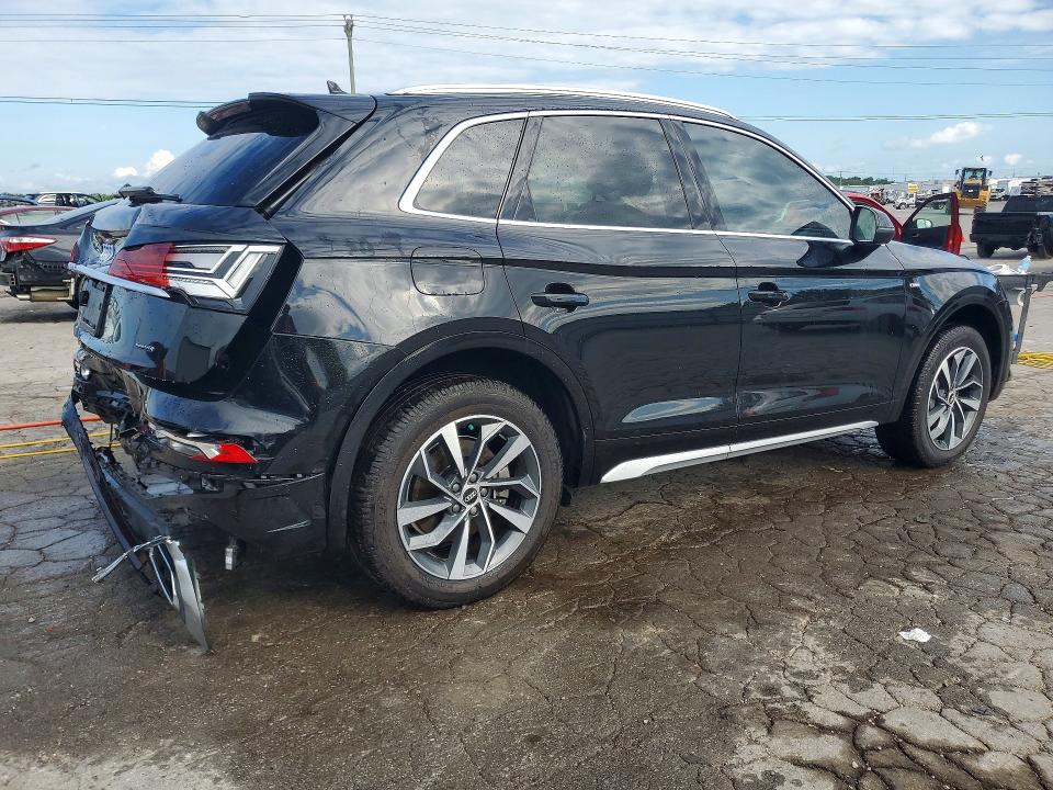 Продаж на аукціоні авто 2022 Audi Q5, vin: WA1GAAFY4N2027903, номер лоту: 61018026