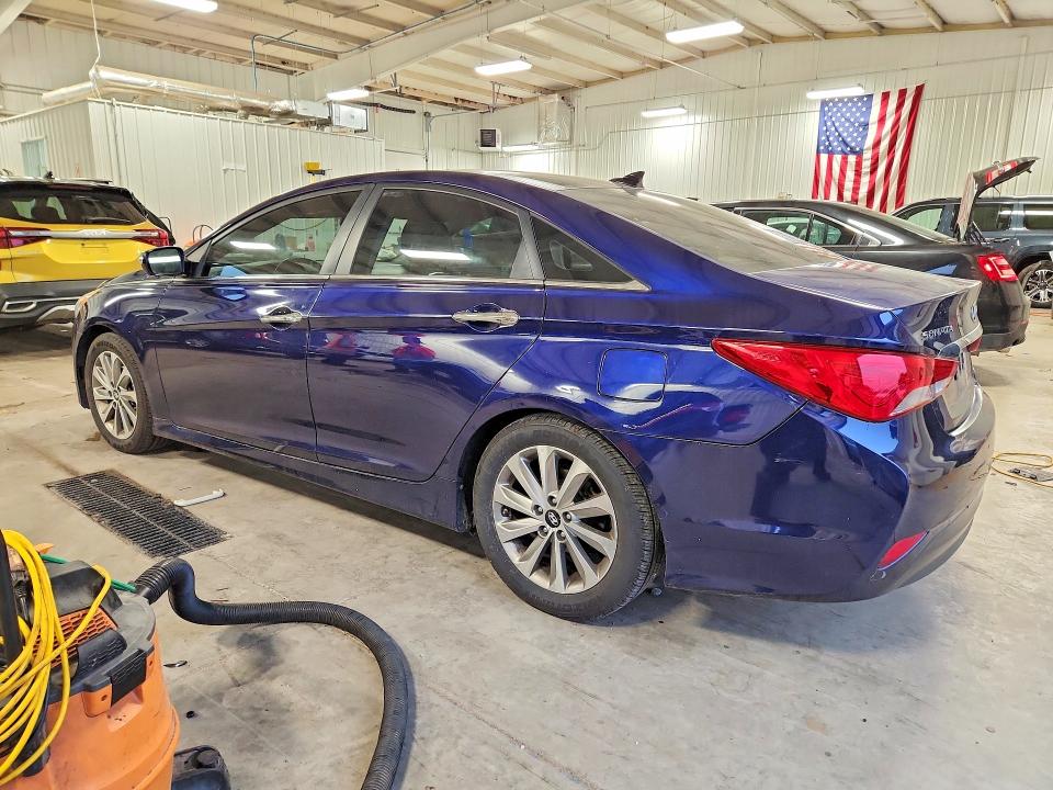 59089256 :رقم المزاد ، 5NPEC4AC8EH827655 vin ، 2014 Hyundai Sonata مزاد بيع