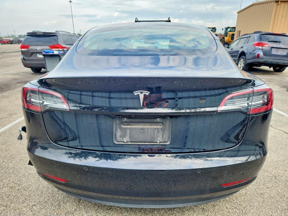 2019 Tesla Model 3 მანქანა იყიდება აუქციონზე, vin: 5YJ3E1EA8KF304638, აუქციონის ნომერი: 61390326