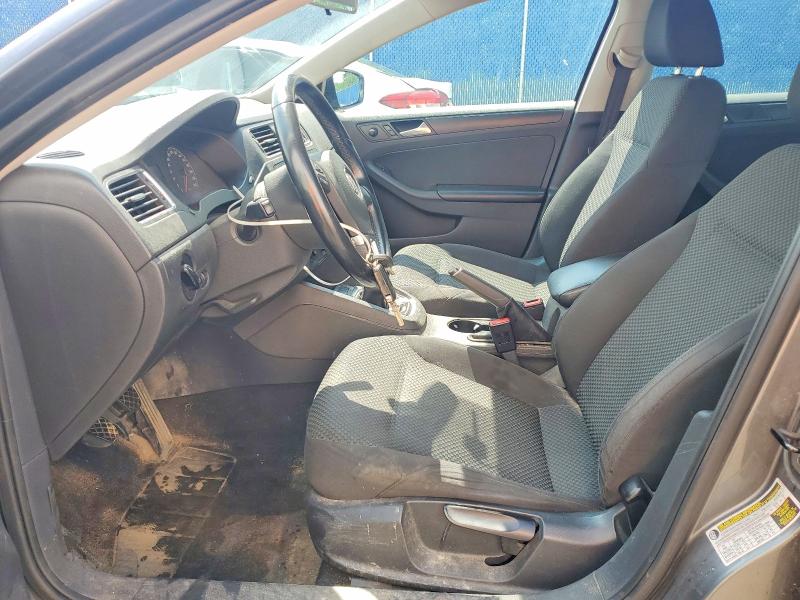 60581816 :رقم المزاد ، 3VW1K7AJ5DM270890 vin ، 2013 Volkswagen Jetta مزاد بيع