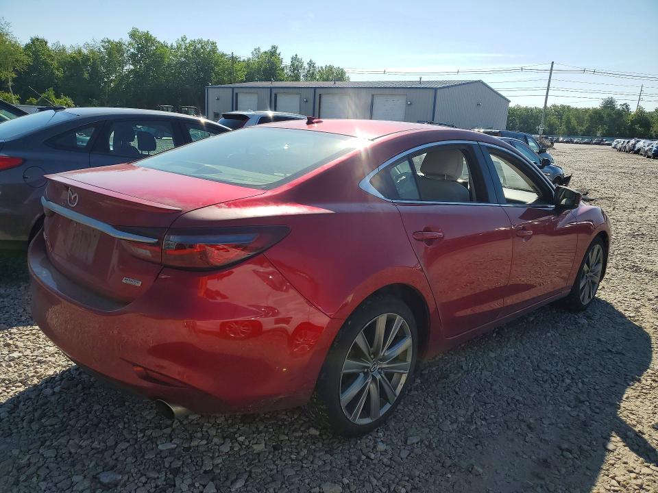 60370856 :رقم المزاد ، JM1GL1WY0J1322884 vin ، 2018 Mazda 6 مزاد بيع