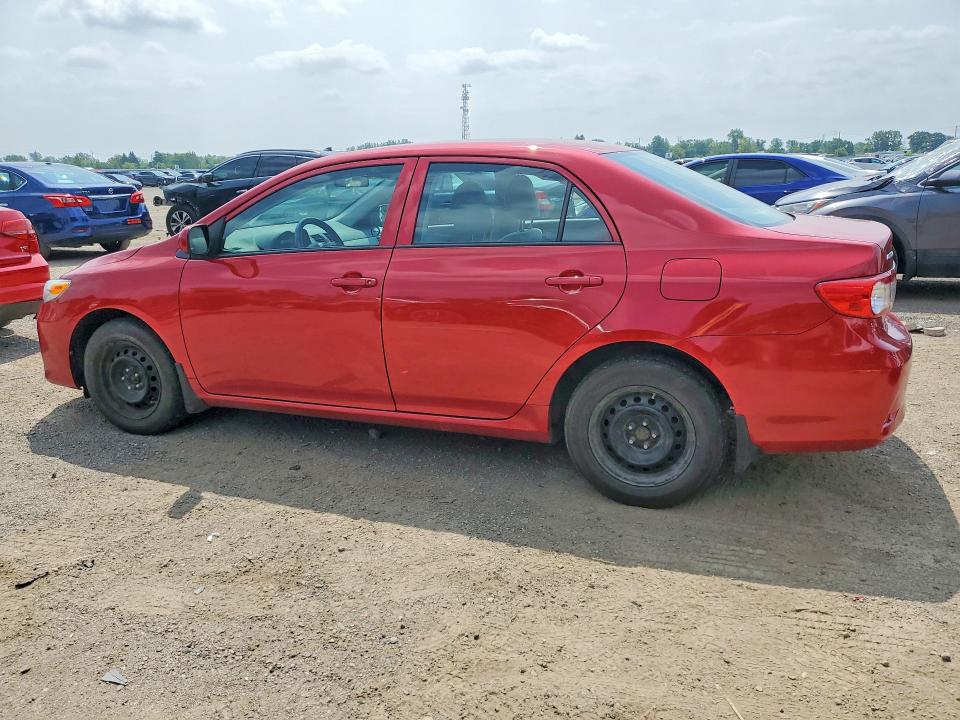 62154446 :رقم المزاد ، 2T1BU4EE0BC707293 vin ، 2011 Toyota Corolla مزاد بيع