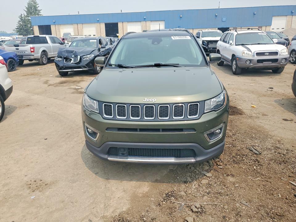 61188206 :رقم المزاد ، 3C4NJDCB9MT521654 vin ، 2021 Jeep Compass مزاد بيع