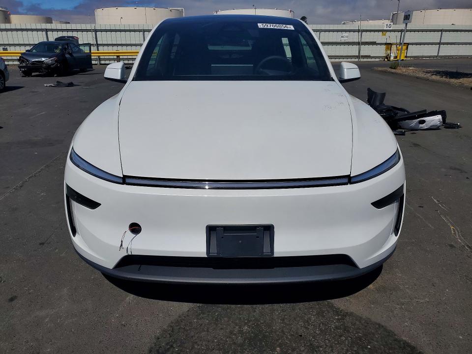 2026 Tesla Model Y მანქანა იყიდება აუქციონზე, vin: 7SAYGDED0TF647783, აუქციონის ნომერი: 59706056